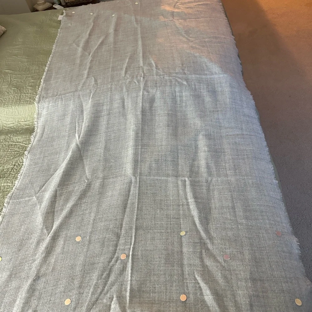 Savida Grey Disc Scarf Rectangle Blanket‎ Wrap Fringe 39 X 74 New with Tags